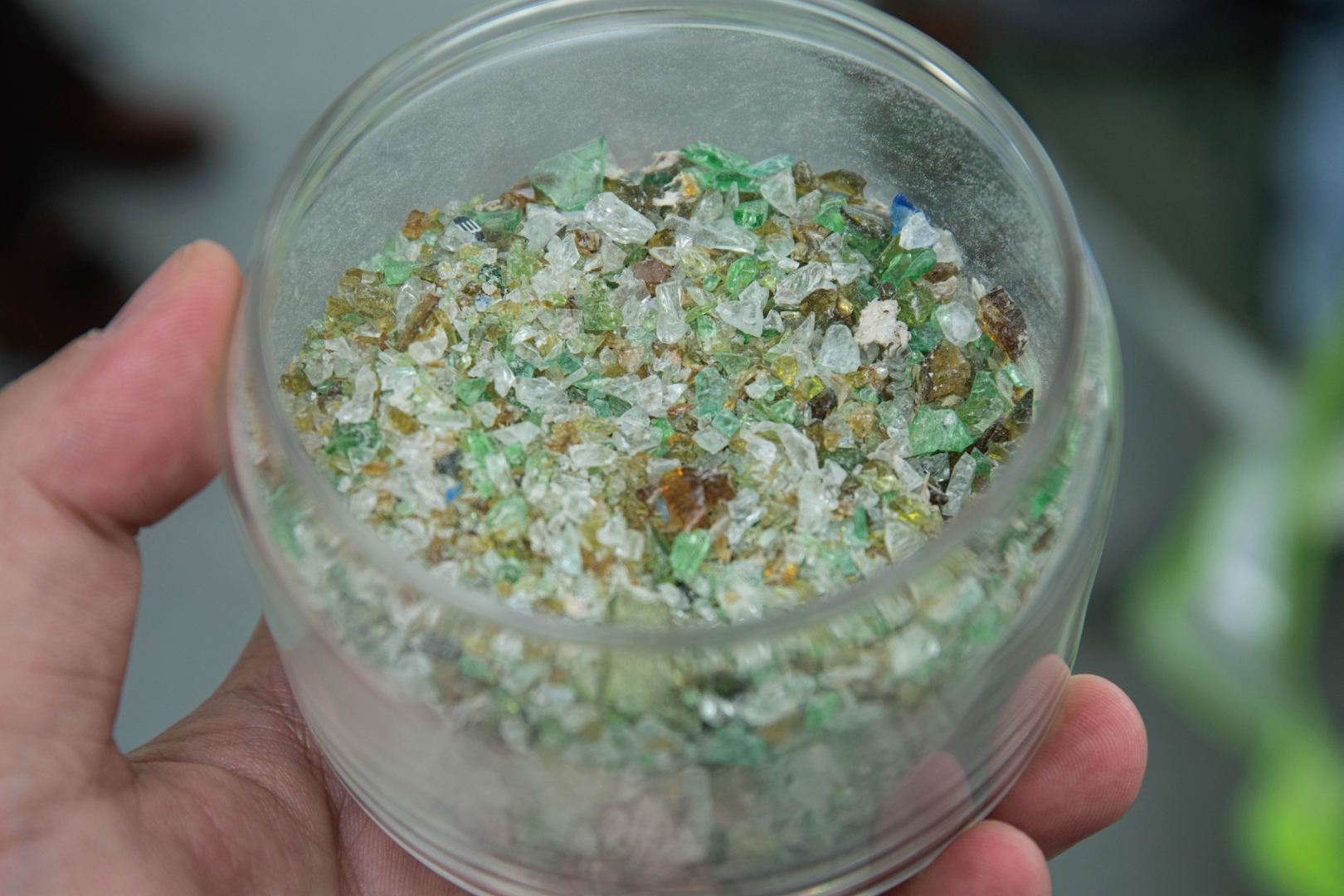 glass_cullet_1820x1214