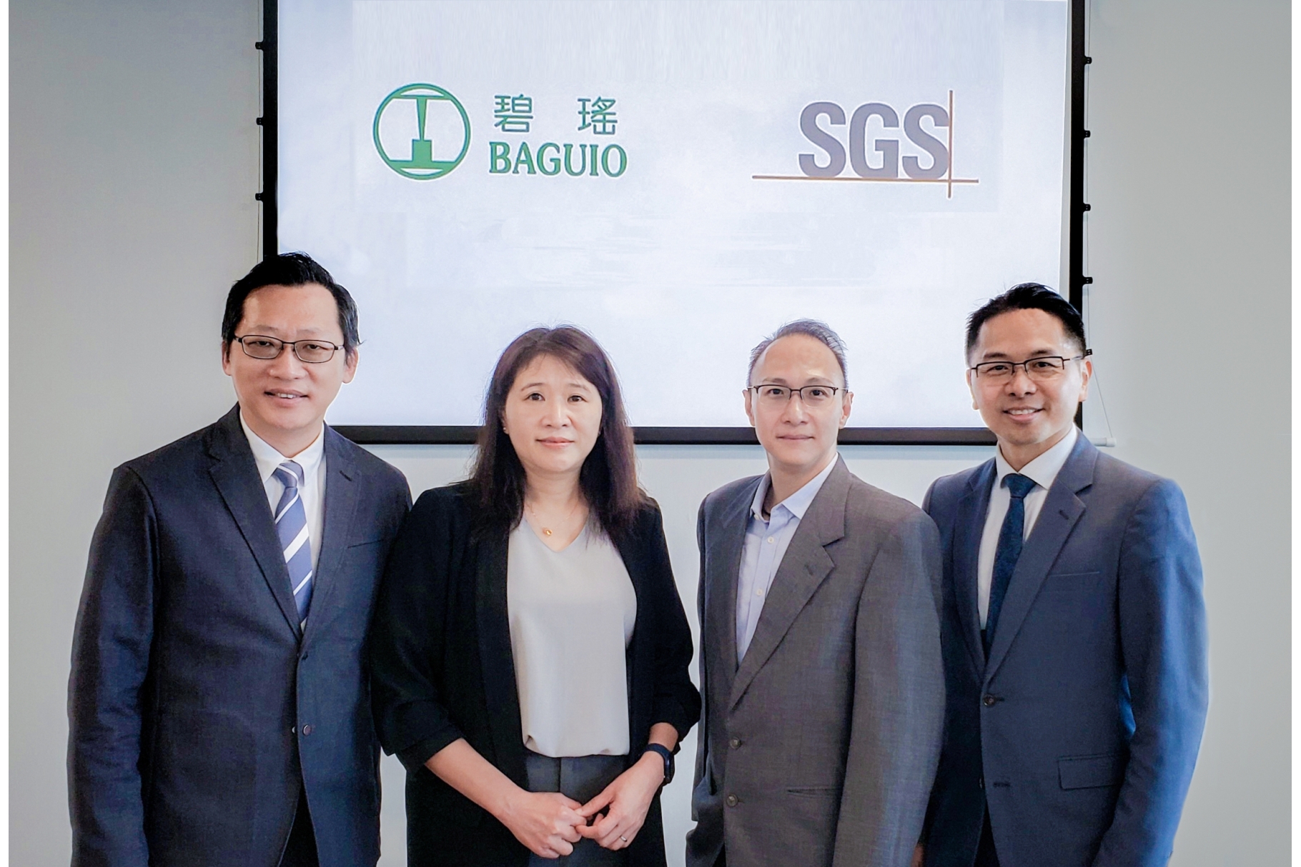 20230926_Baguio_x_SGS_Sign_Group_Photo_1